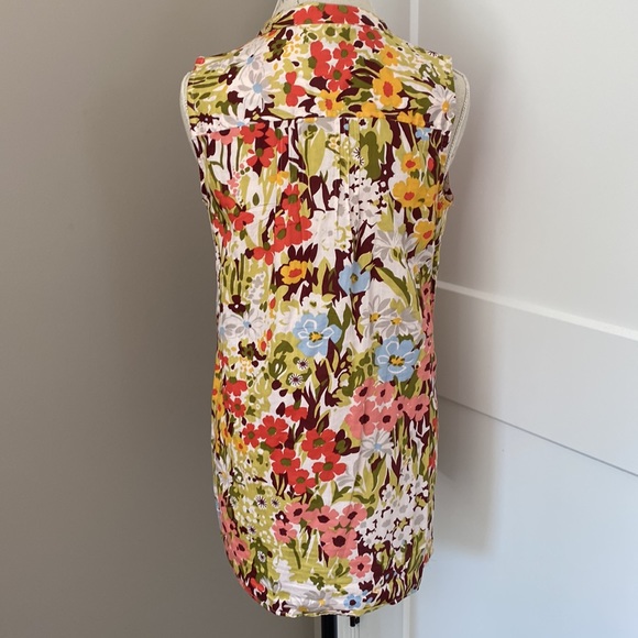 Casual Studio floral sleeveless tunic size small - Picture 3 of 4